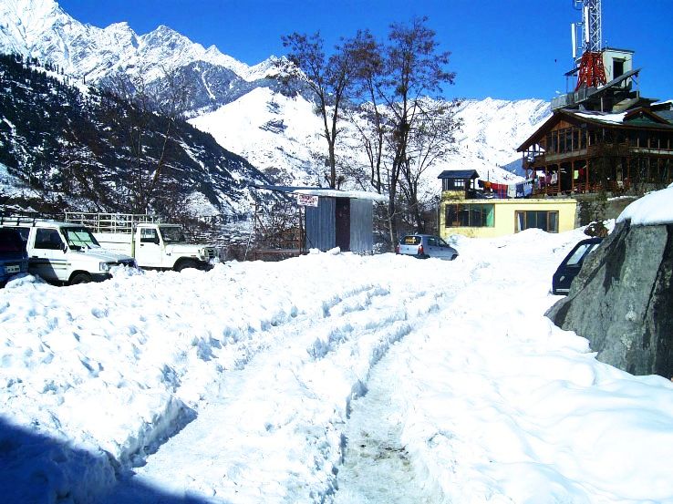 8. Shimla Manali Ex- Chandigarh